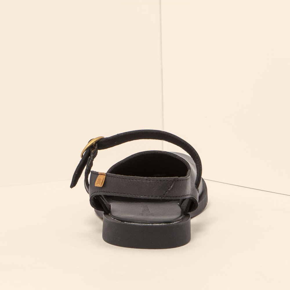 N5874 SOFT NAPPA BLACK/ ARENISCA