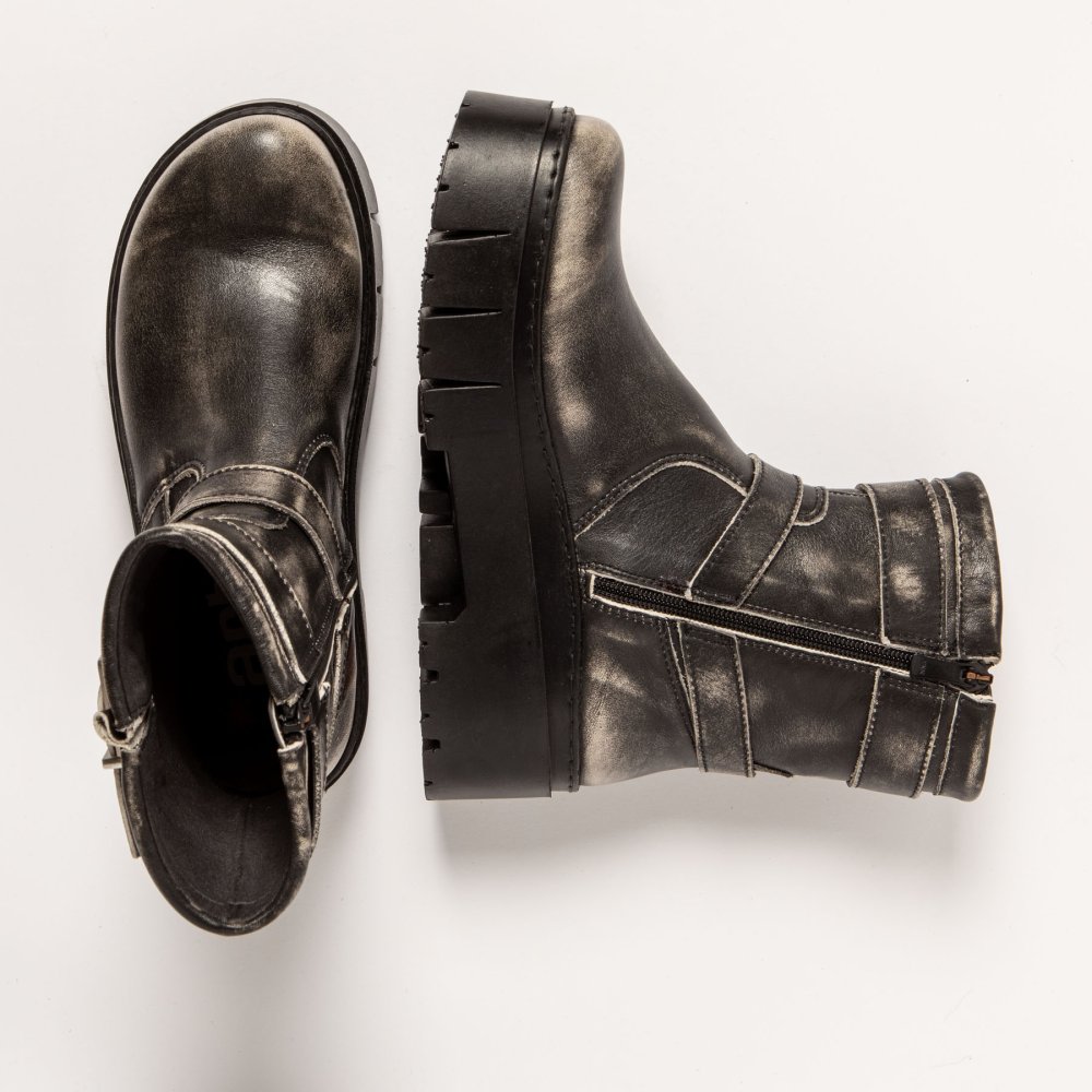 1767 ASPORT OFF WHITE / LEEDS