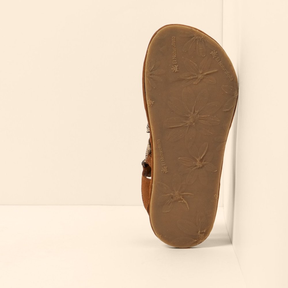 N5685 NOBUCK LAVADO CUERO/SATYA