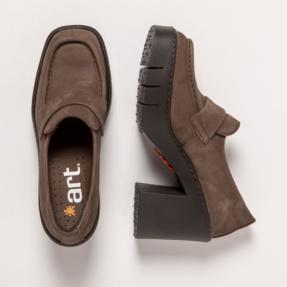 1972 NOBUCK BROWN/BERNA