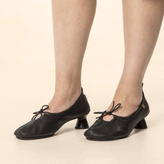 N695 SOFT NAPPA BLACK/ ALMA