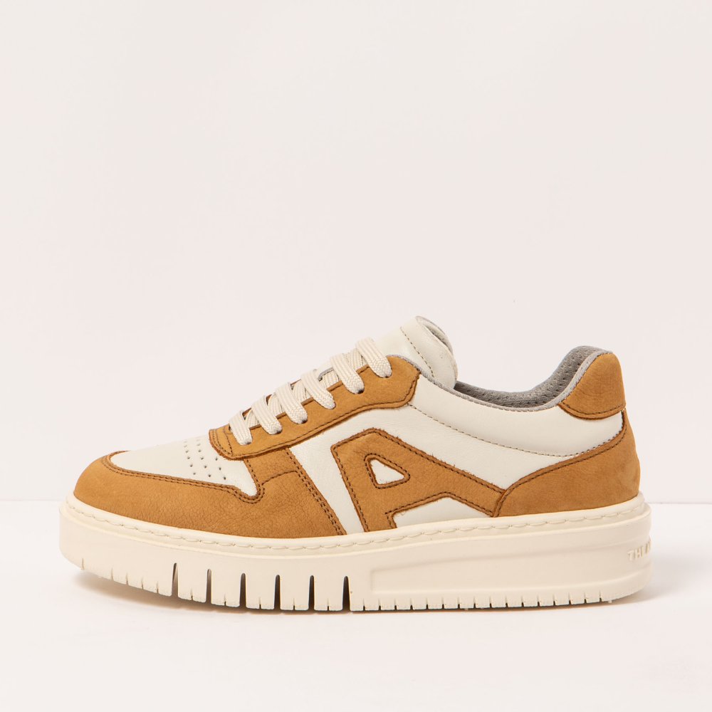 1777 NOBUCK CREAM-KARAMEL/BELLEVILLE