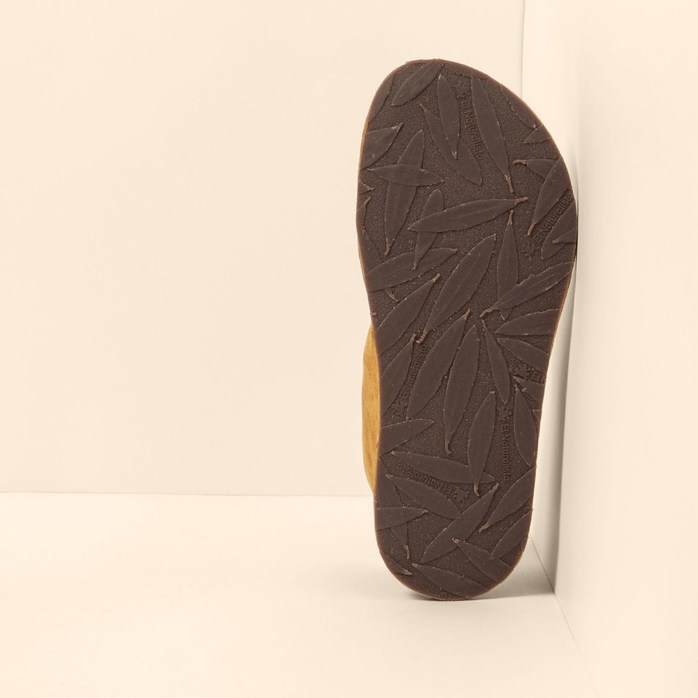 N5672 SILK SUEDE TOFFEE/ BARE