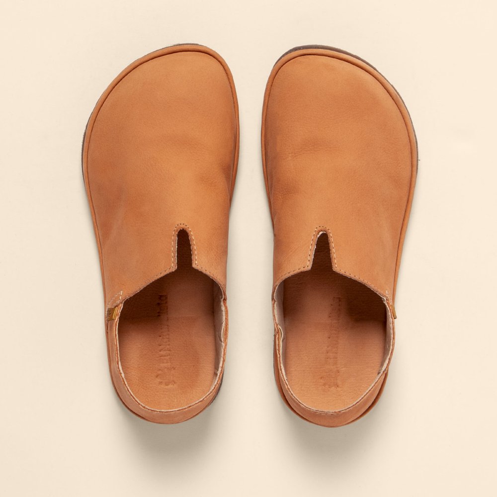 N5673L NOBUCK LAVADO SALMON/ BARE