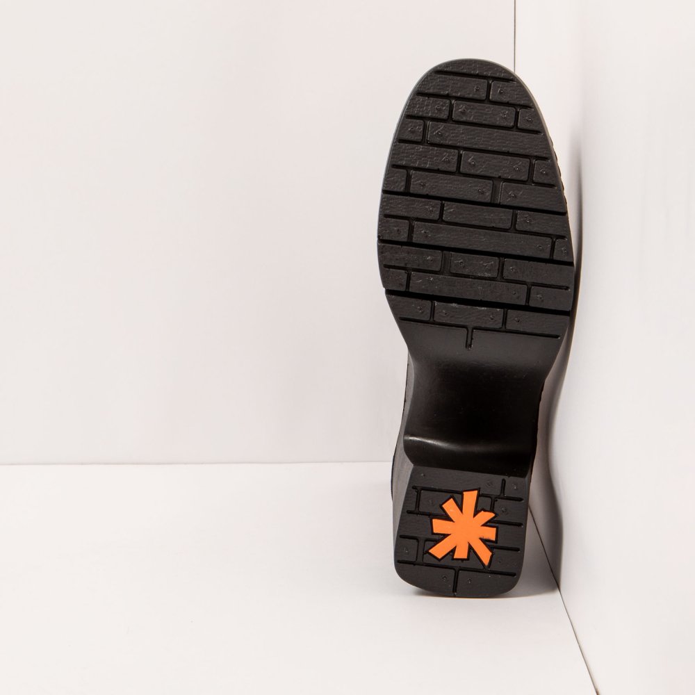 1658 NAPPA SHINNY JUNGLE/SOFIA