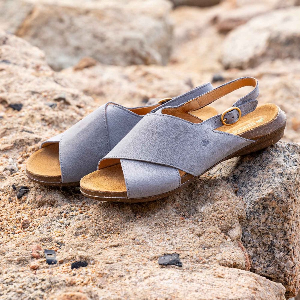 N5558 NOBUCK LAVADO BLACK / WAKATAUA