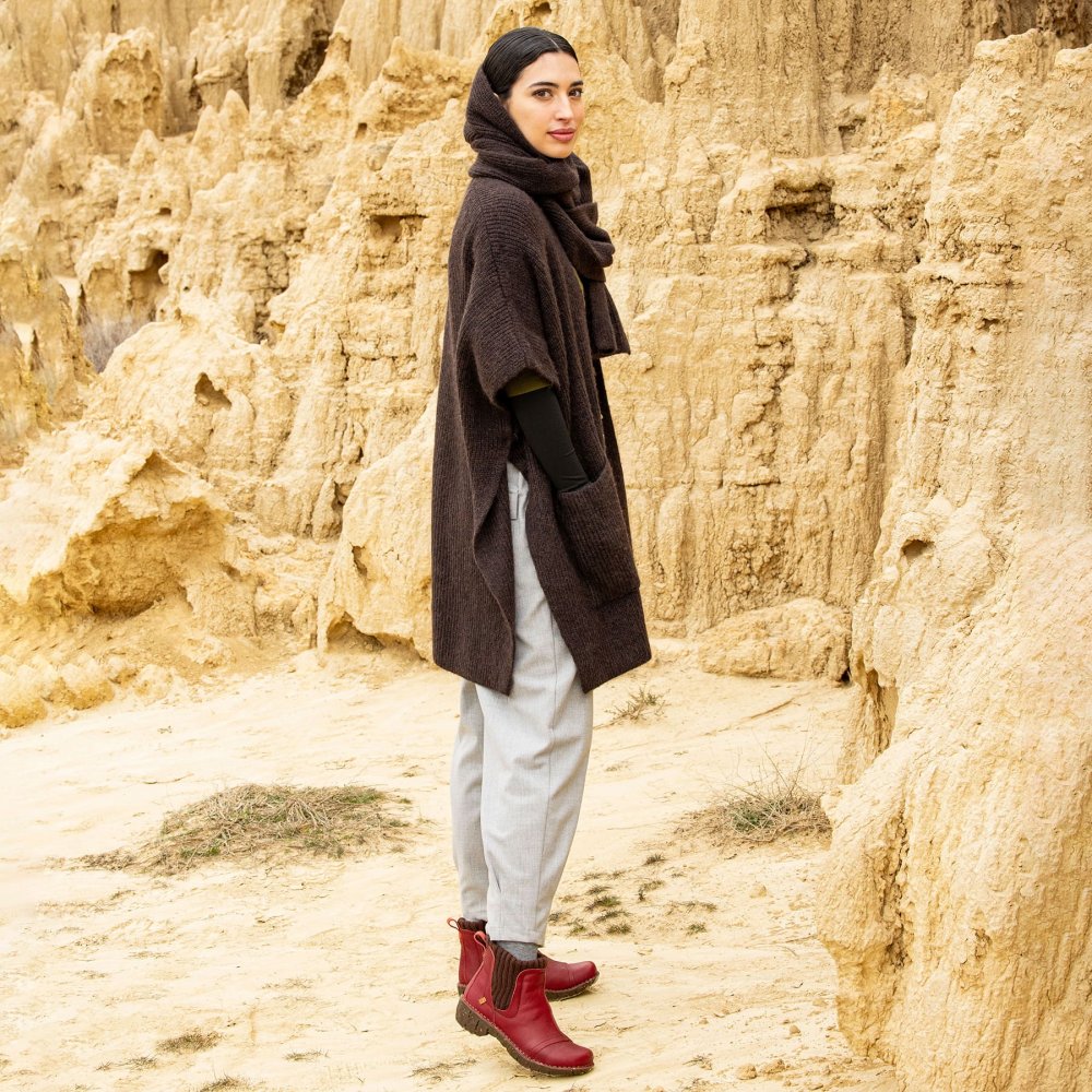 NE23 NATURAL GRAIN BLACK-BOSQUE/ YGGDRASIL