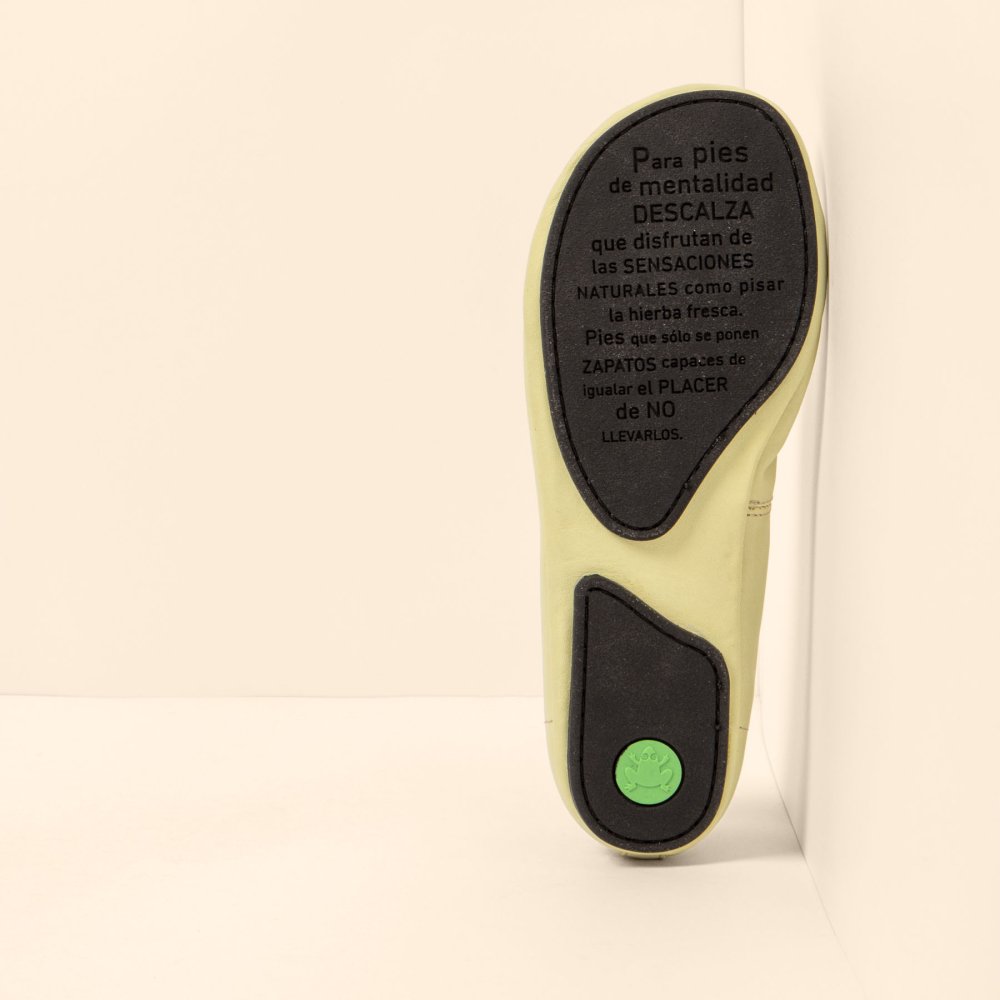 N5820 SOFT NAPPA LIME/ ESSENCE