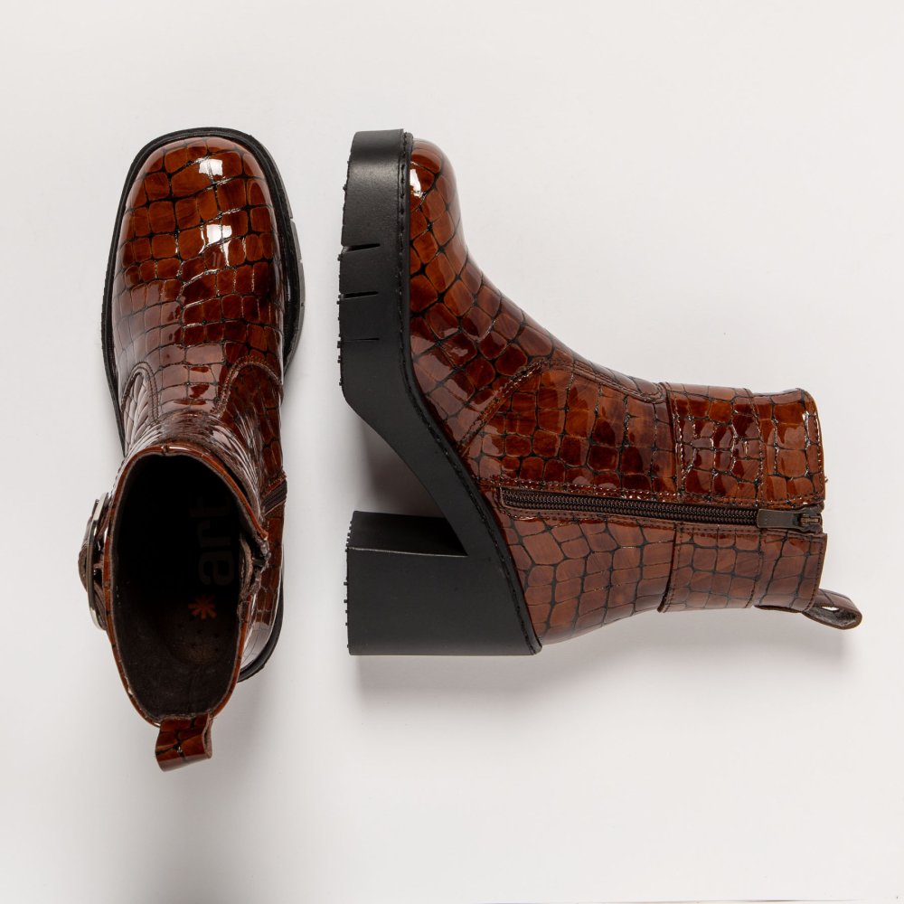 1979 HORASAN CUERO/BERNA