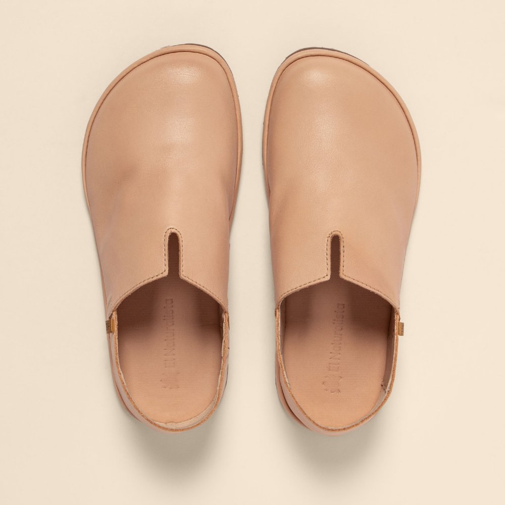 N5673 SOFT NAPPA SALMON/ BARE