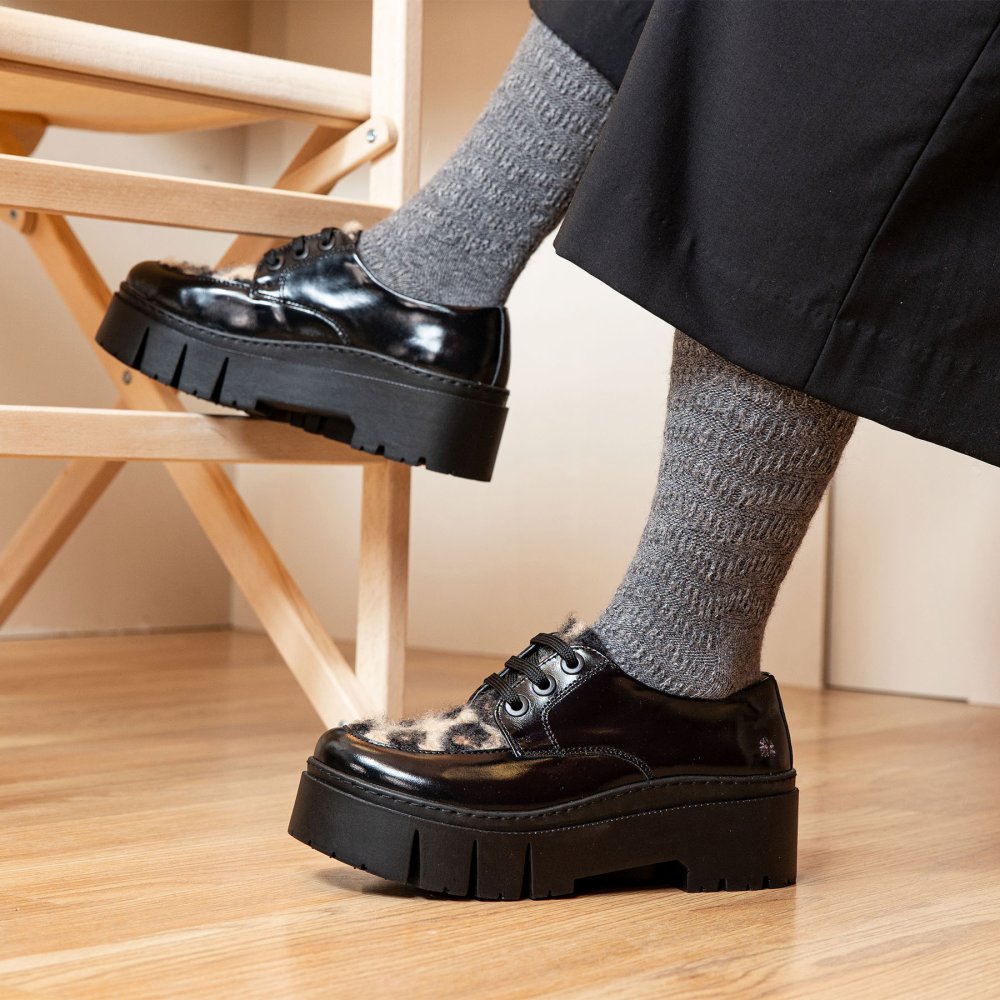 1765 NAPPA SHINNY BLACK-TORUN / LEEDS