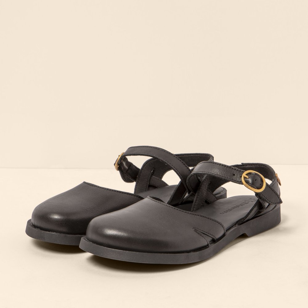 N5874 SOFT NAPPA BLACK/ ARENISCA