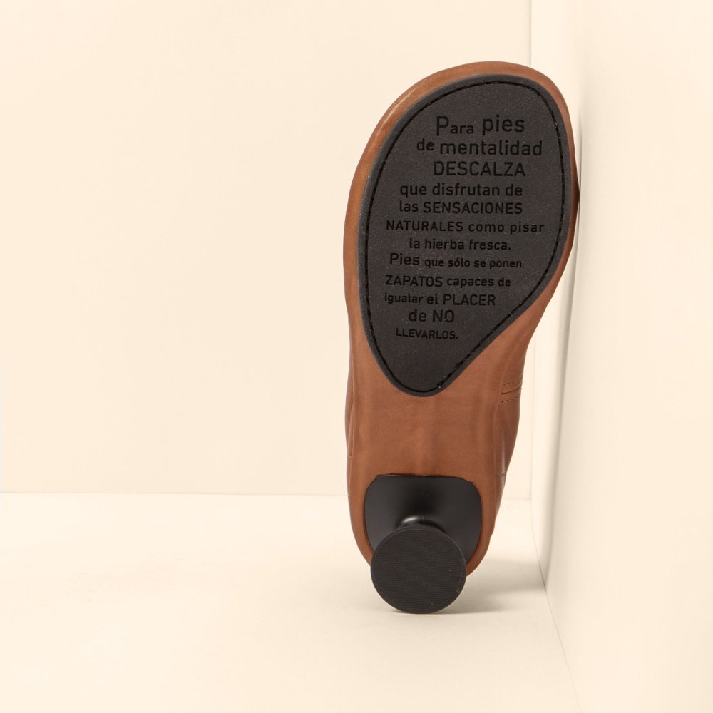 N694 SOFT NAPPA CUERO/ ALMA