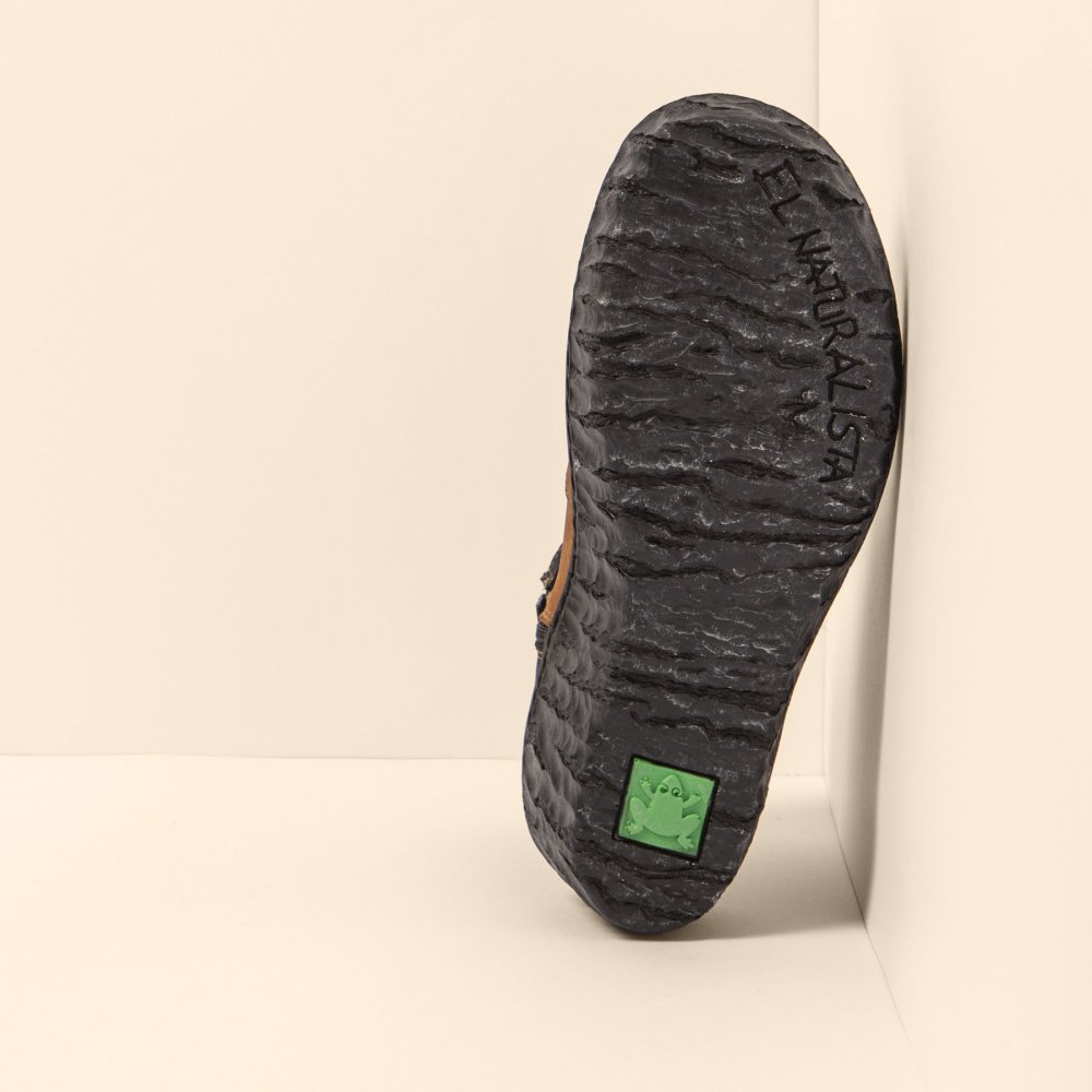 N5133 PLEASANT WOOD-BLACK / MYTH YGGDRASIL