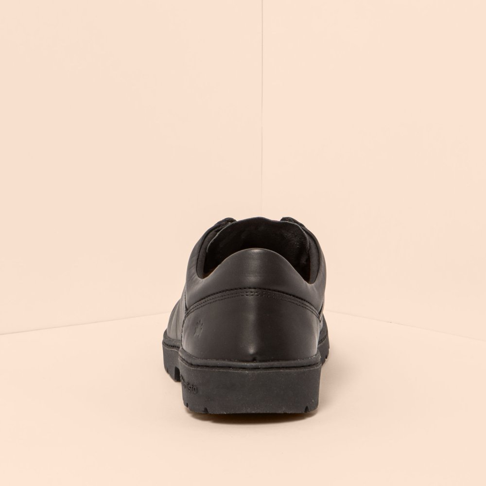 N5266 SOFT NAPPA BLACK / NOMADA