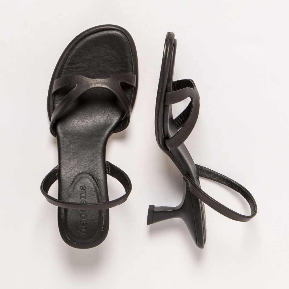 S3168 CRISTAL BLACK/ GODELLO