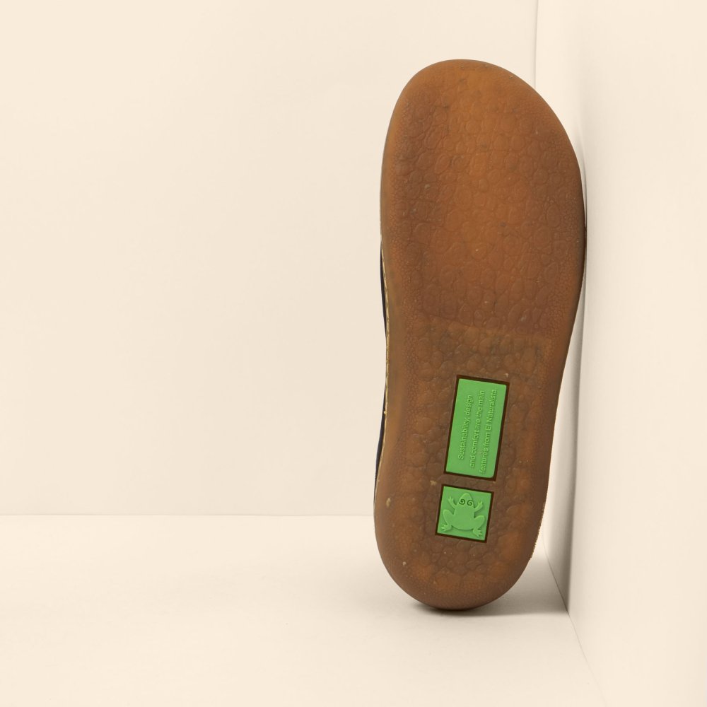 N5770 NOBUCK LAVADO BLACK/PAWIKAN