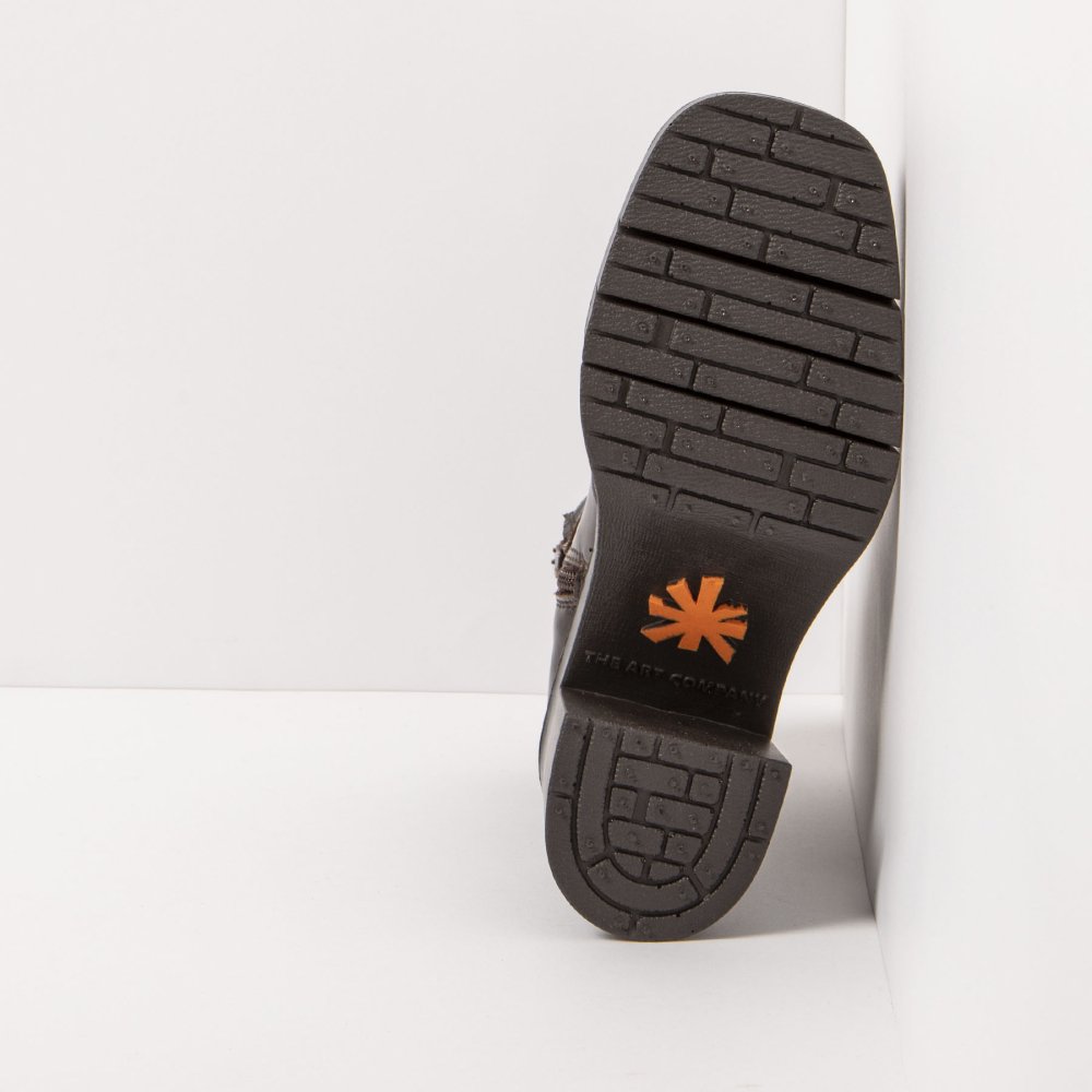 1979 NAPPA SHINNY BROWN/BERNA