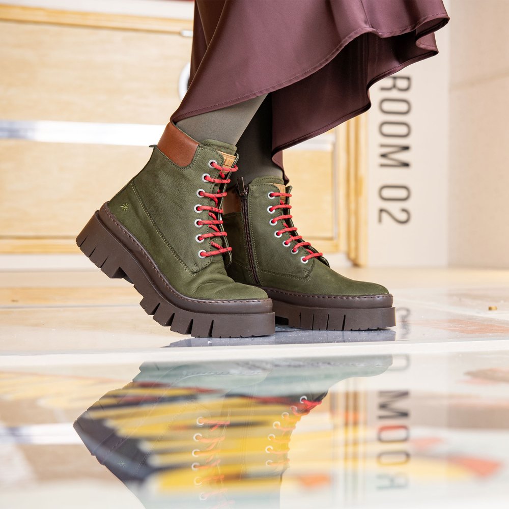 1967 NOBUCK KAKI/AMBERES