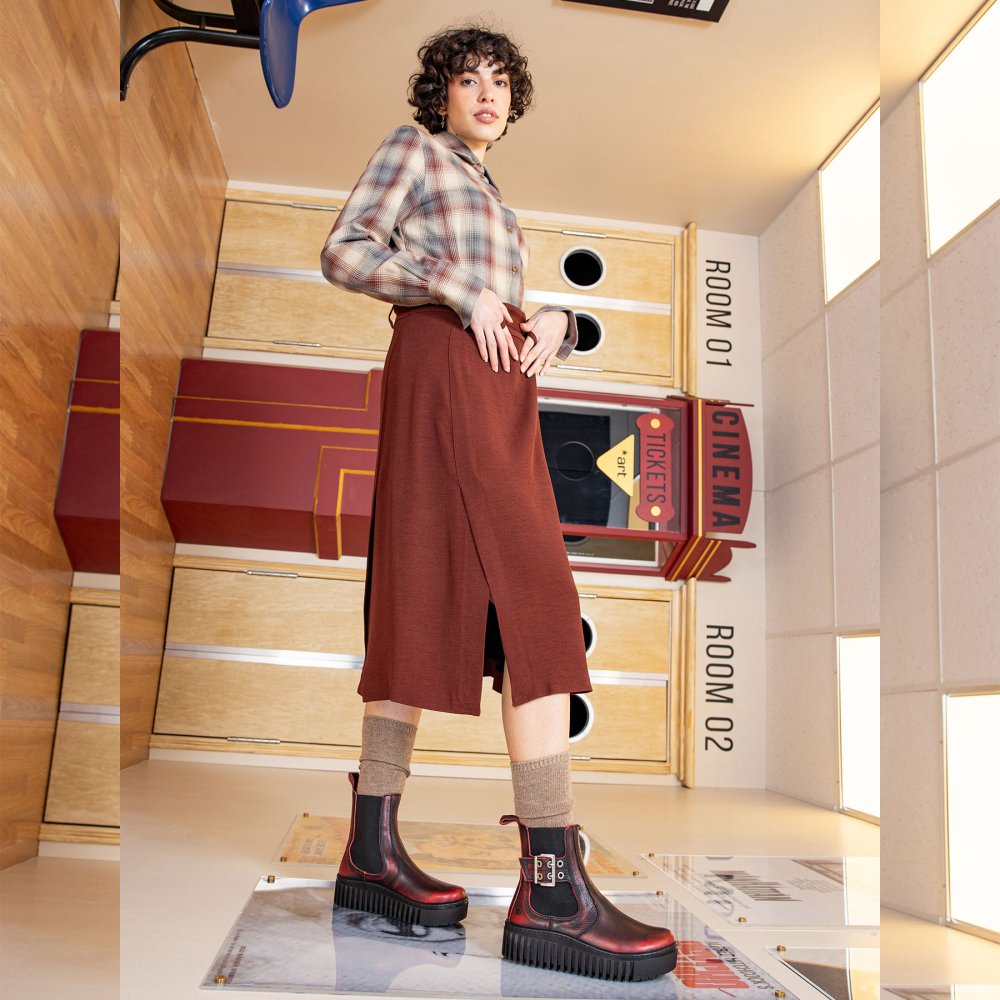 1516 ASPORT SCARLET/BRIGHTON