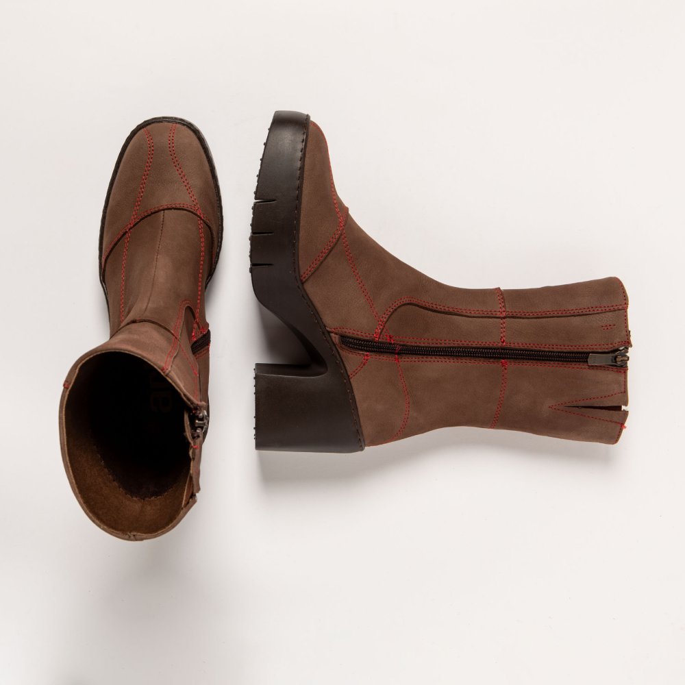 1659 NOBUCK BROWN/SOFIA