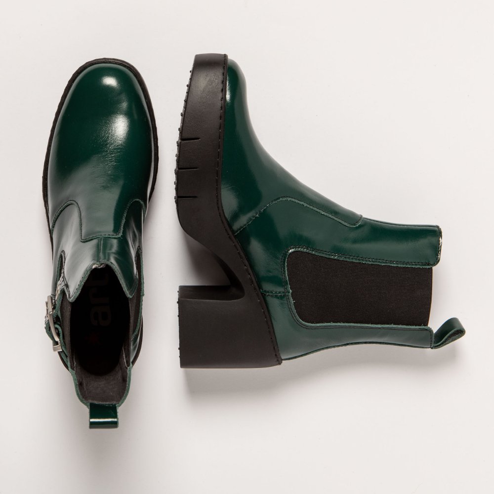 1658 NAPPA SHINNY JUNGLE/SOFIA