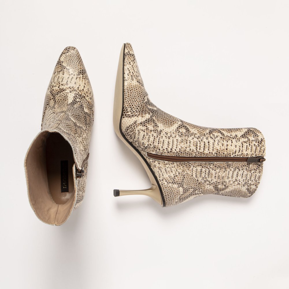 S3196 FANTASY BOA BEIG/ VILANA