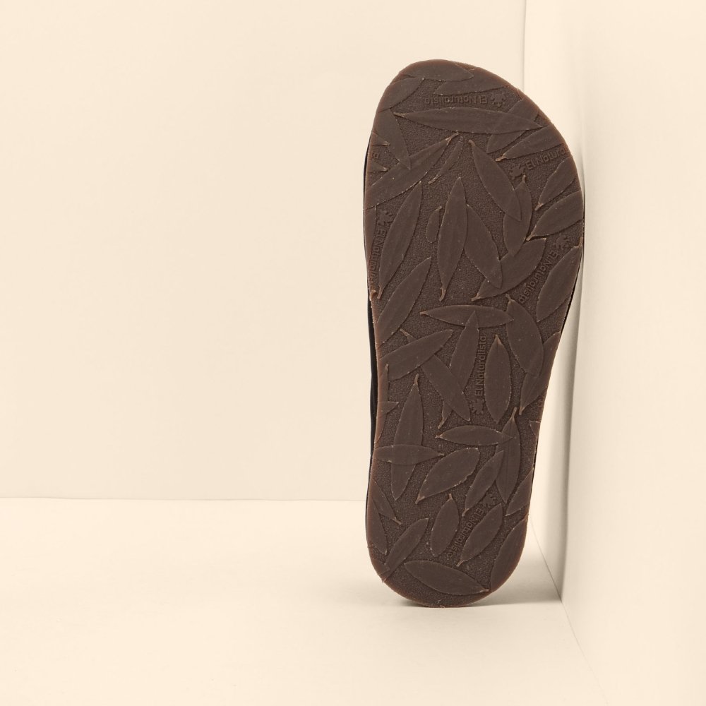 N5671 NOBUCK LAVADO BLACK/ BARE