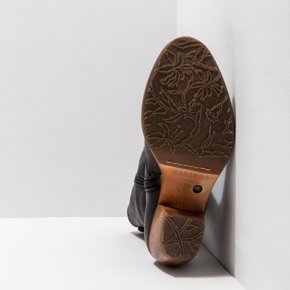 S3098 MONTONE BLACK/ MUNSON