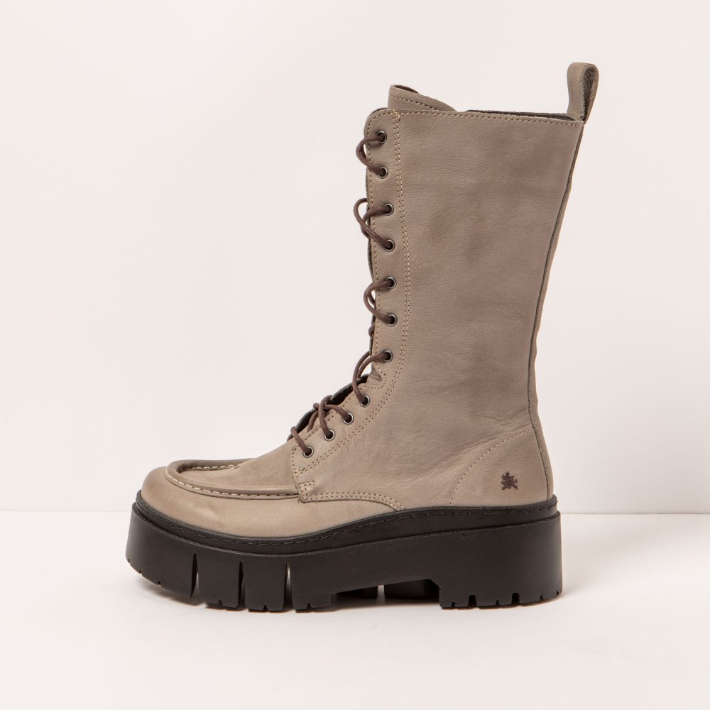 1768 ROMA CINDER / LEEDS