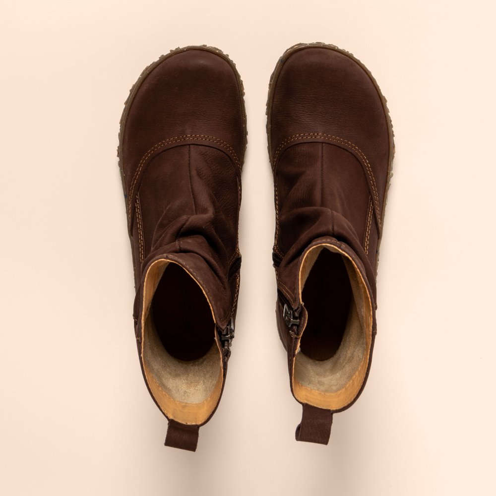 N722 PLEASANT BROWN/NIDO