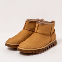 1597 NOBUCK KARAMEL/ ONTARIO