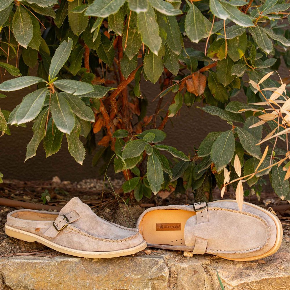 N5965 SILK SUEDE TOFFEE/PLANTAE