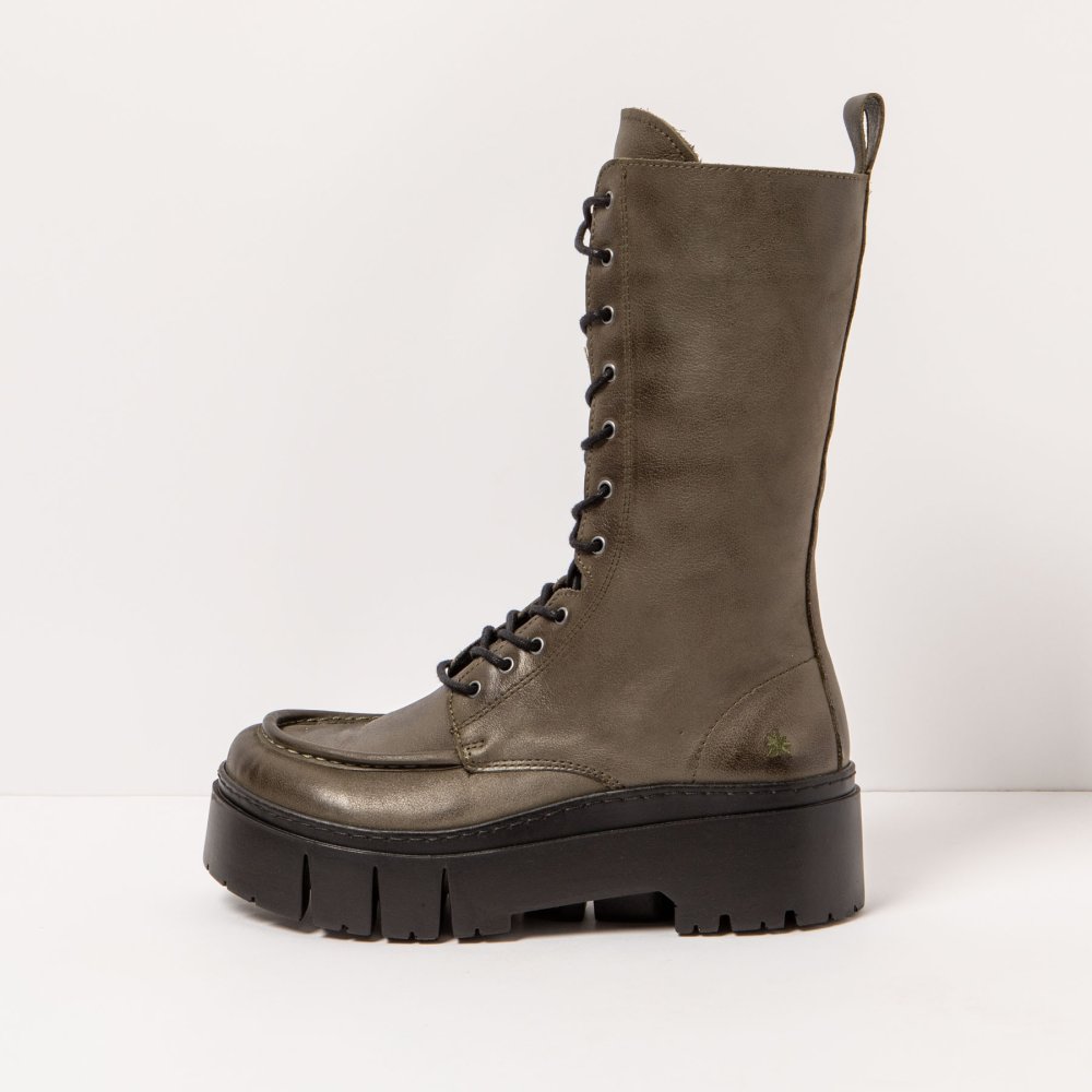 1768 ROMA KAKI / LEEDS