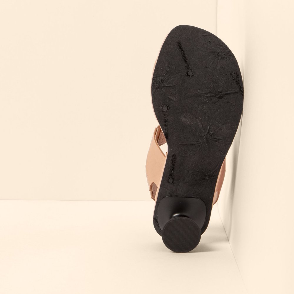 N885 SOFT NAPPA SALMON/ FLORA